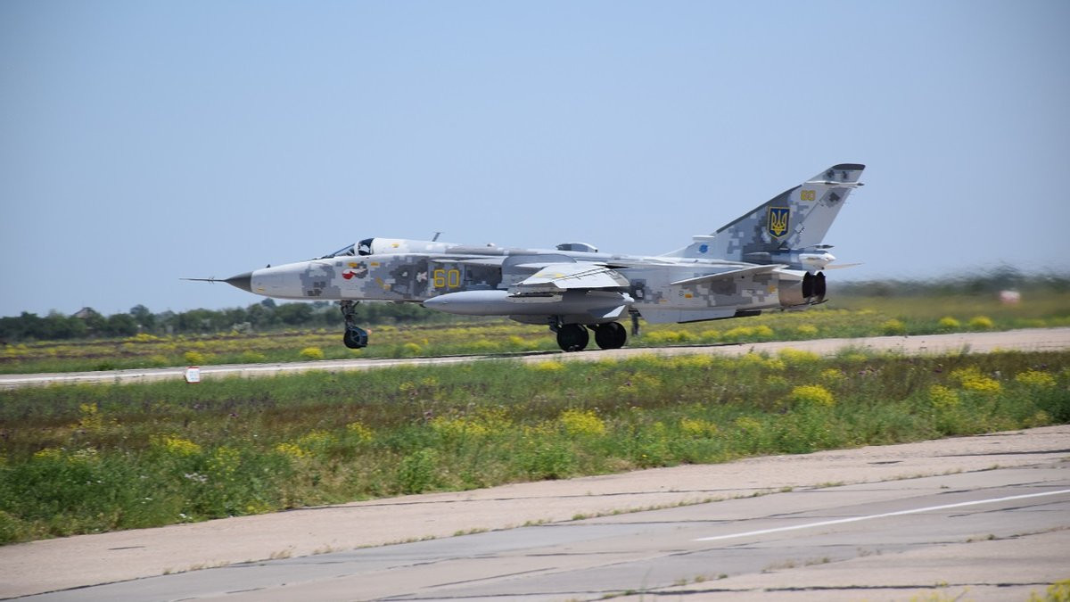 Російські окупанти збили два українських літаки на Миколаївщині - зображення